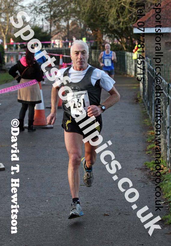 Saltwell Harriers 10k Road Race, Gateshead. Photo: David T. Hewitson/Sports for All Pics